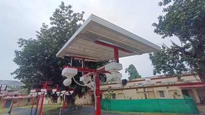 Portable CCTV surveillance system used for policin...